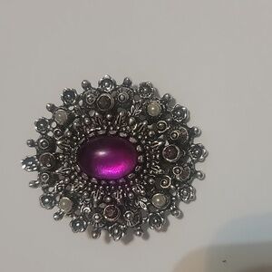 Vintage Sarah Coventry Catherine Brooch Signed